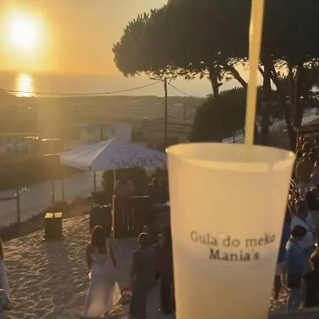 In A Rustic House With Swimming Pool Apartment Sesimbra